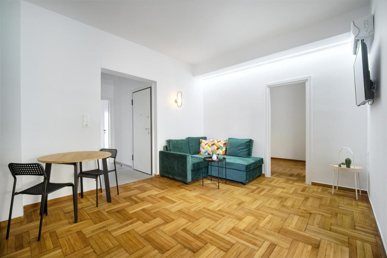Majestic Flat With Huge Terrace In The City Center Atenas Exterior foto